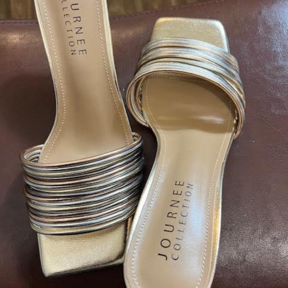 Night Life Gold Heels!!!!!! The Golden NITE!!!!